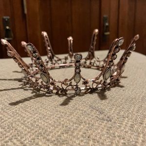 Pink crown